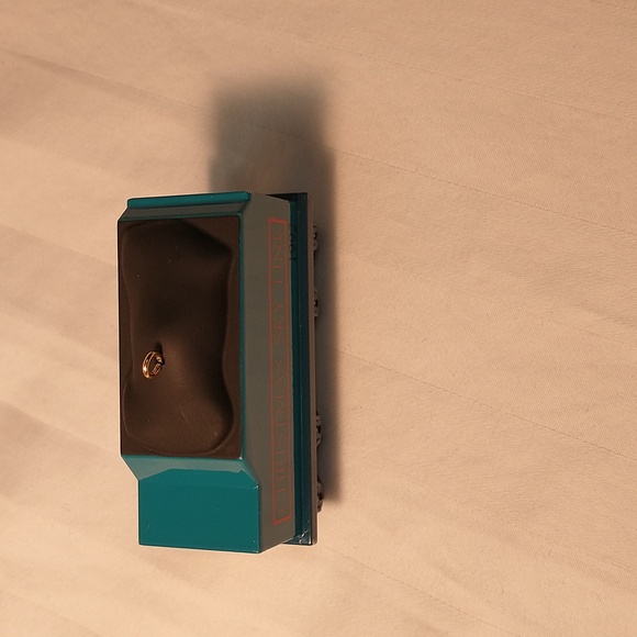 1992 Hallmark train car from the skyline collection car 2 of 4 Cast Metal - Picture 3 of 6